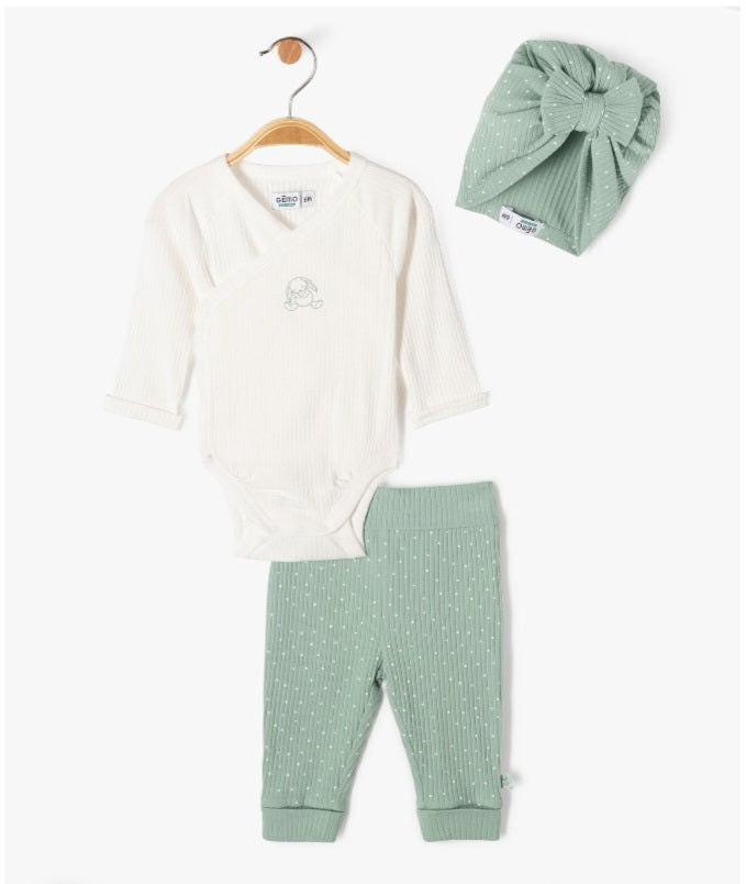 Kit naissance évolutif 3pièces:body ML,pantalon et bonnet blanc et vert d'eau. GÉMO.  Filou & Loulou. Dakar-Sénégal