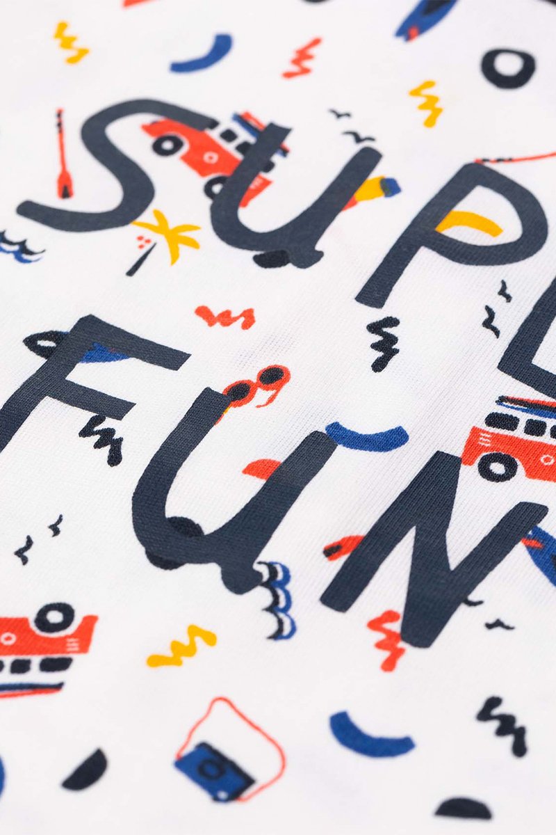 Ensemble t-shirt et short blanc et jaune